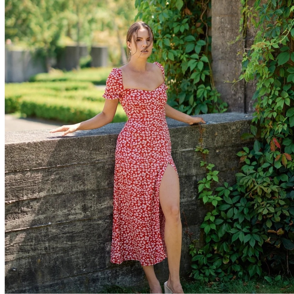 Park & Fifth Red Floral Midi Dress with Side Slit - Picture 1 of 4